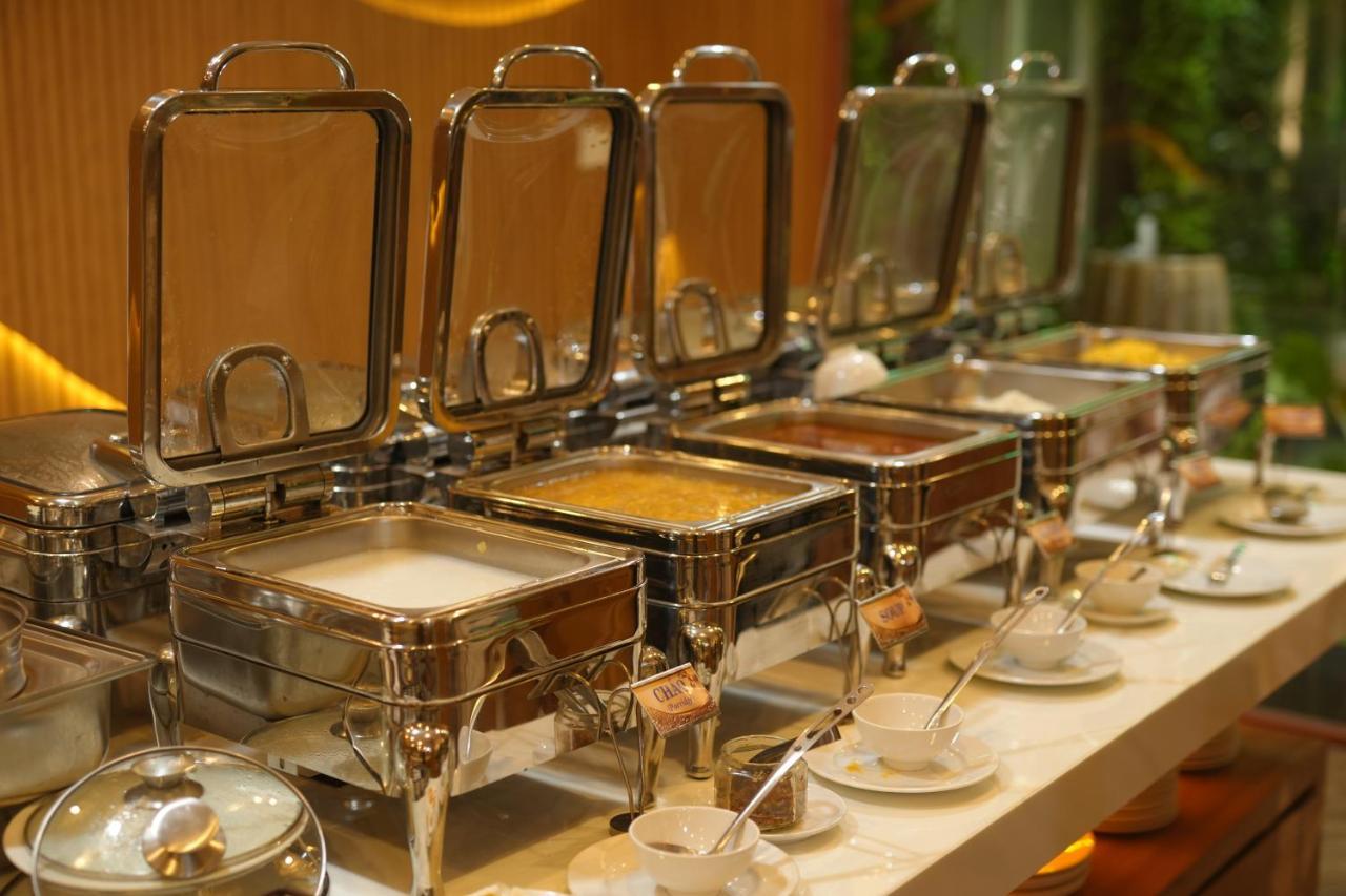 Pleiku Hotel מראה חיצוני תמונה