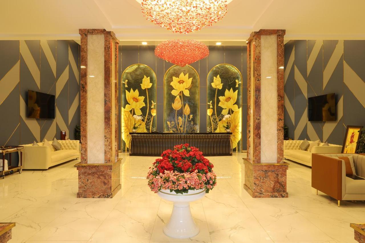 Pleiku Hotel מראה חיצוני תמונה