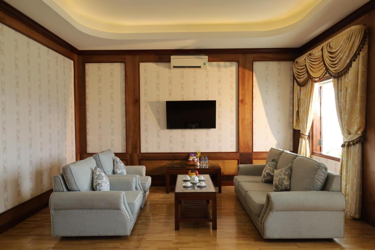 Pleiku Hotel מראה חיצוני תמונה