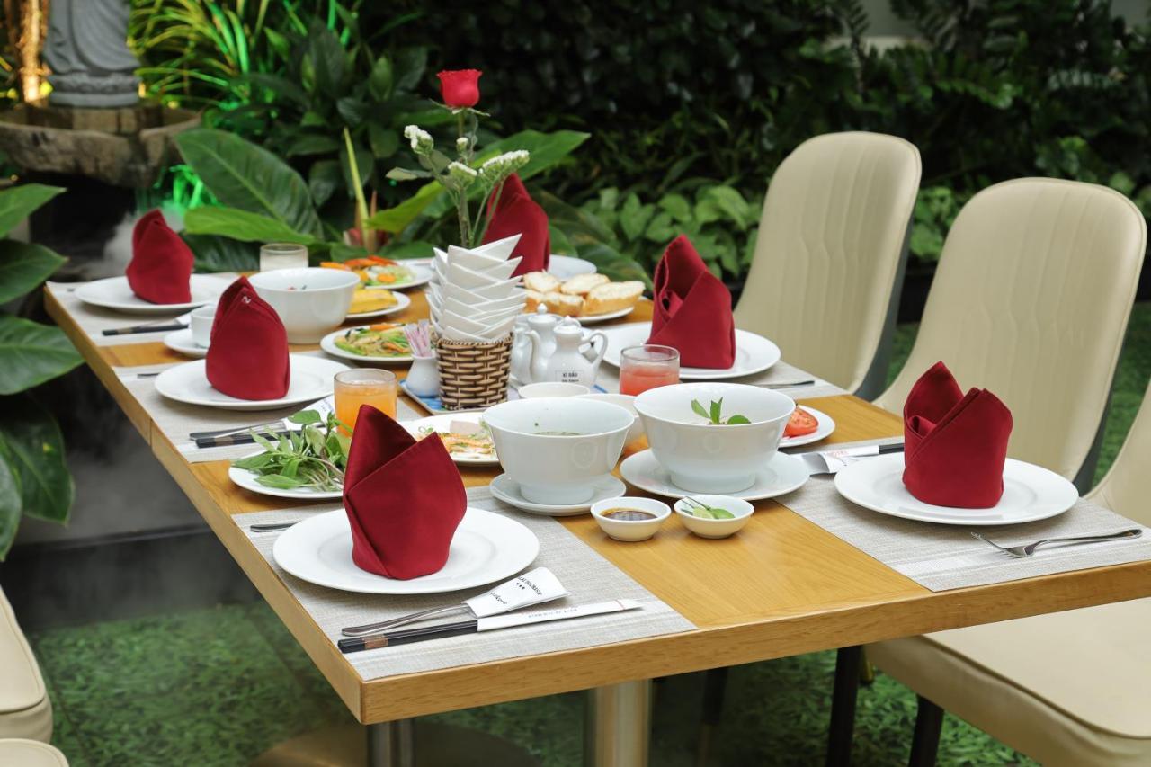 Pleiku Hotel מראה חיצוני תמונה