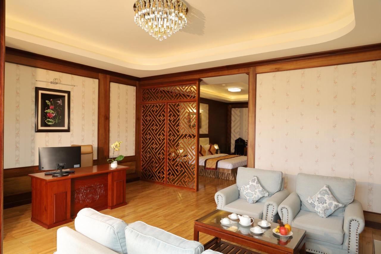 Pleiku Hotel מראה חיצוני תמונה